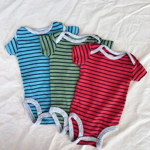 Carter’s Newborn Onesie Set